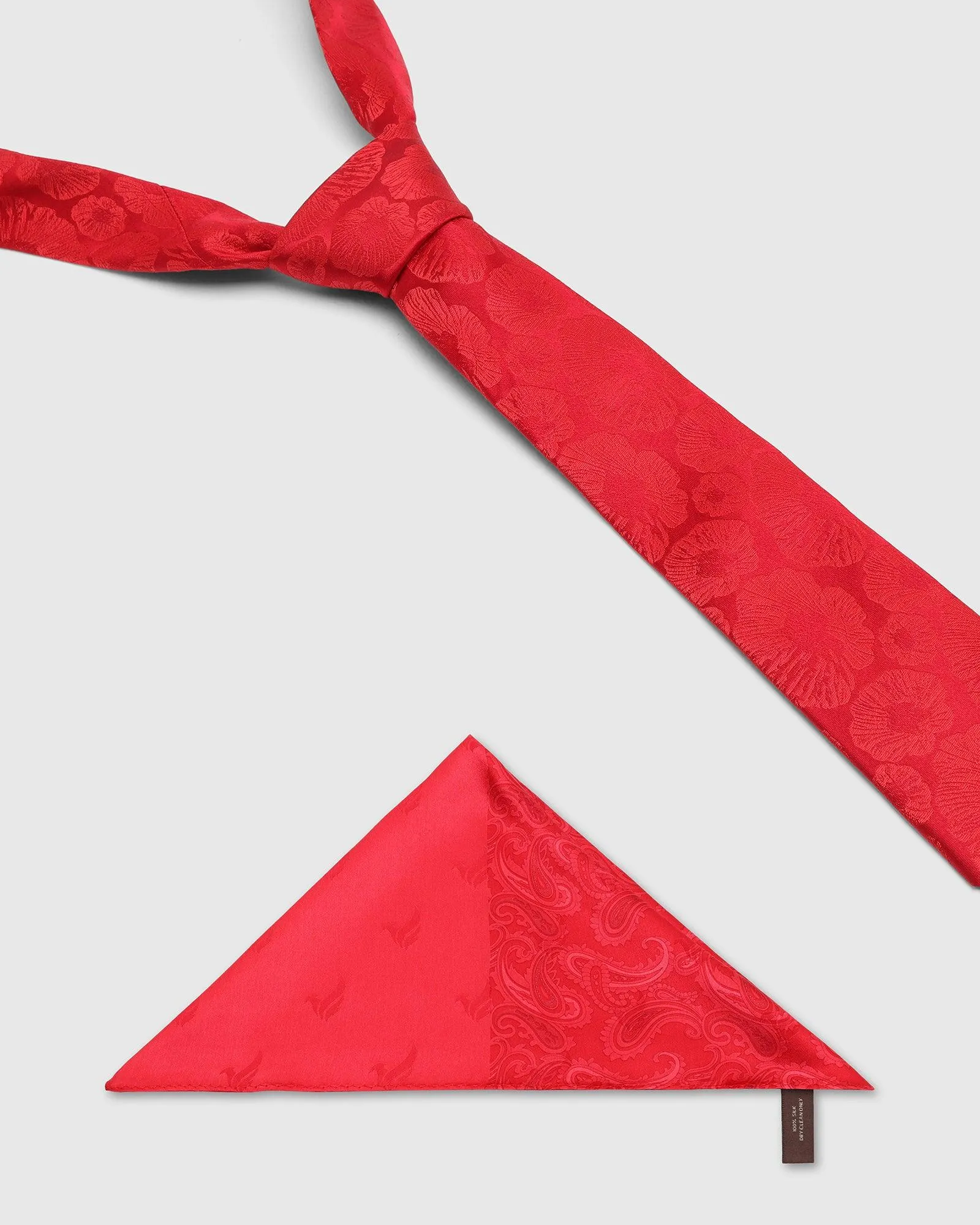 Boxed Combo Printed Tie And Pocket Square In Red - Tuna