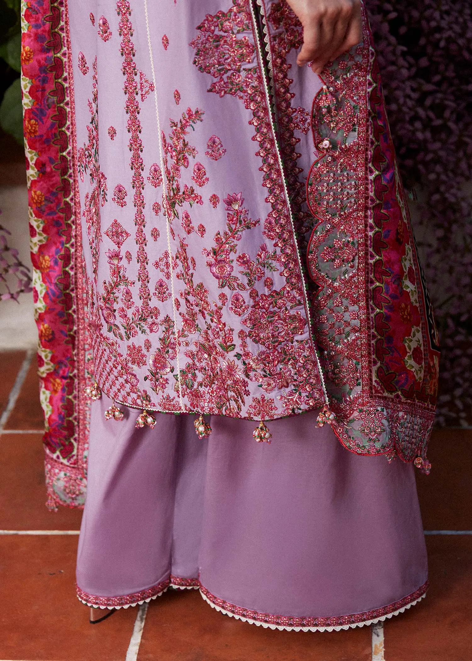 Hussain Rehar Eid Luxury Lawn Collection – AYZEL
