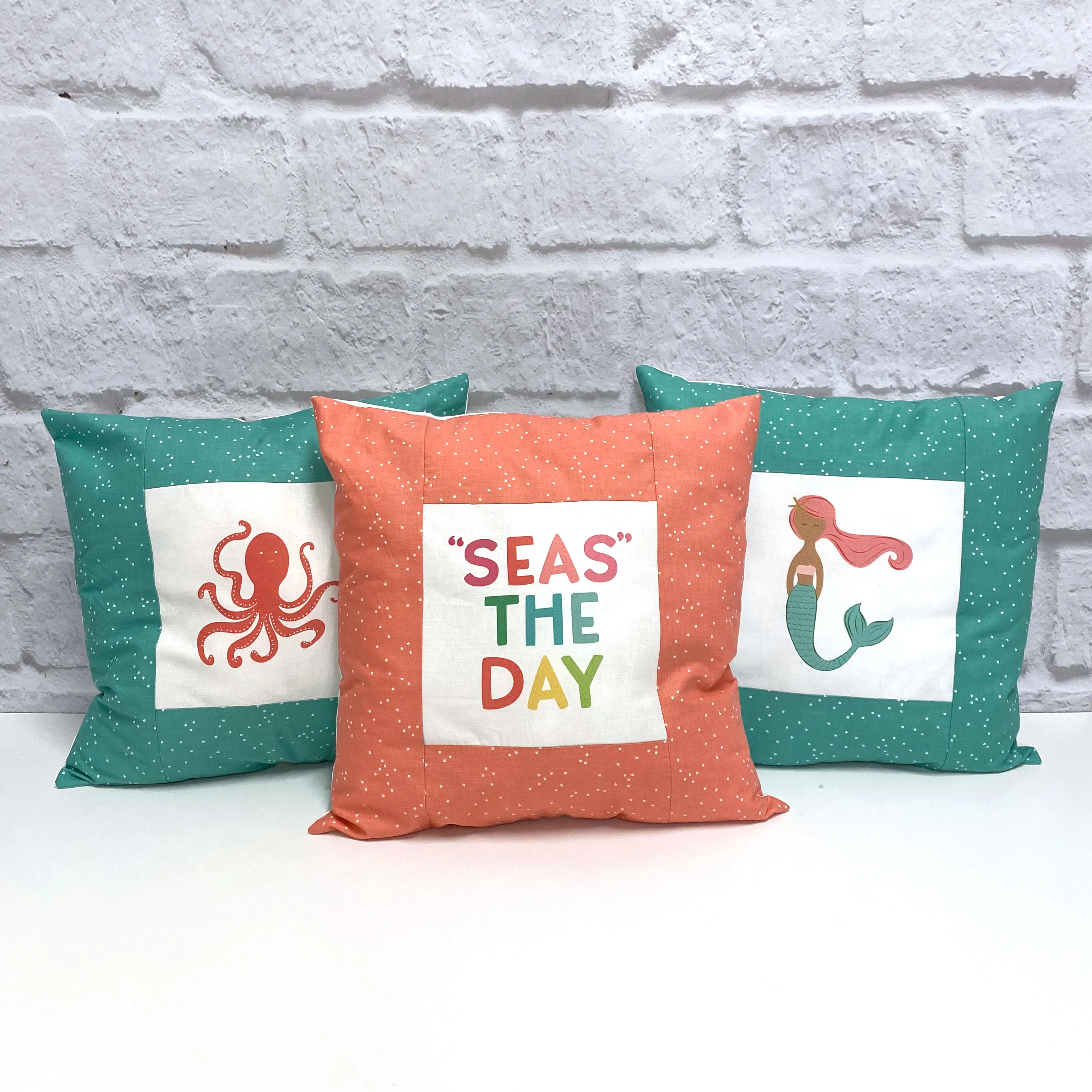 Picture Frame Pillow  - Beginner Sewing Pattern & Video Tutorial