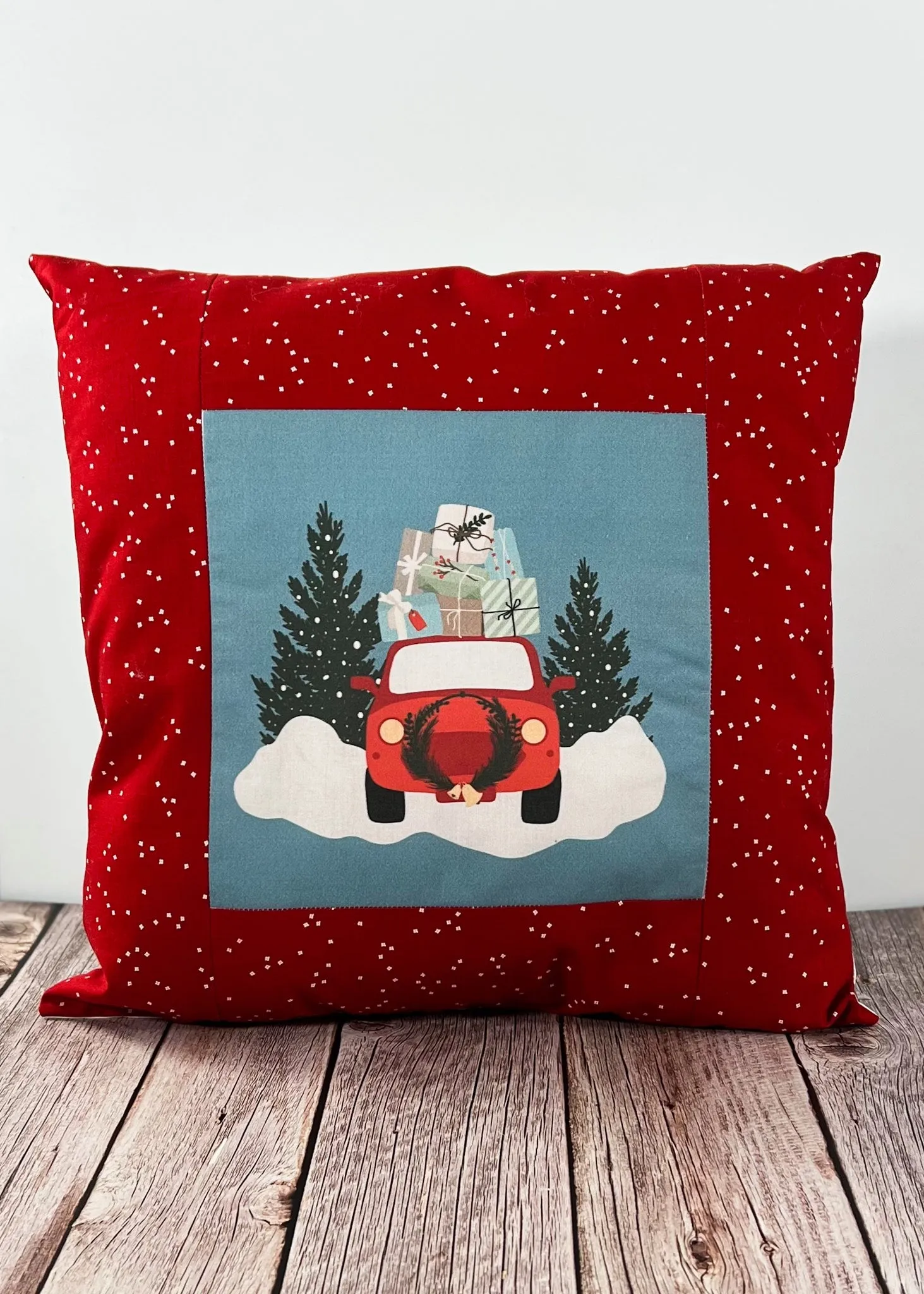 Picture Frame Pillow  - Beginner Sewing Pattern & Video Tutorial