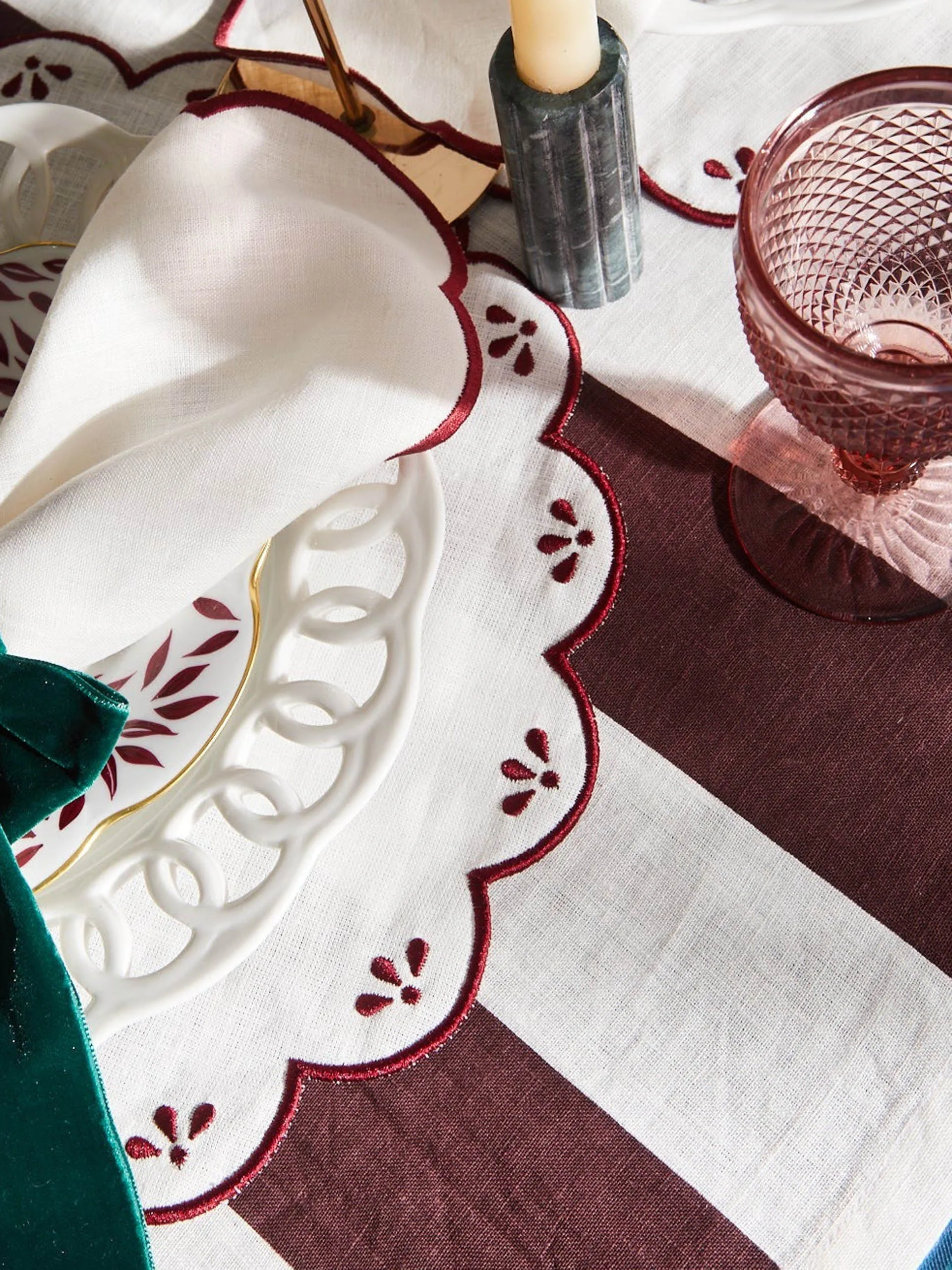 Poppy burgundy placemats, set of 4
